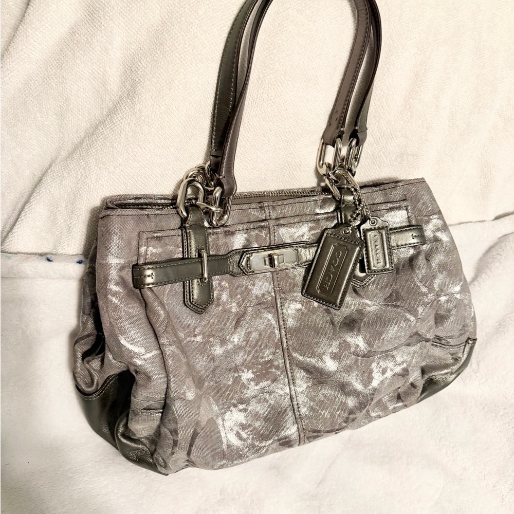 Coach Chelsea Jayden Signature Tote Bag